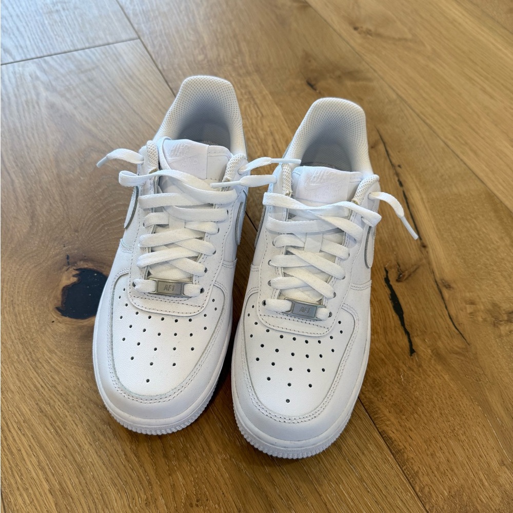 Nike Women’s Air Force 1